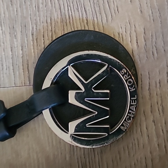 Michael Kors black shoulder bag - Picture 3 of 12